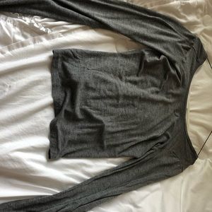 long sleeve gray shirt
